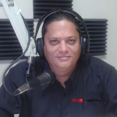 CEO, CREADOR Y PRESENTADOR DE PUNTO DE ENCUENTRO  
BY MONCHY DIAZ GUILLEN 
EN VIVO LUNES A VIERNES DE 8:30 A 9:00 A.M.
POR RADIO LA PRIMERISIMA 1470AM