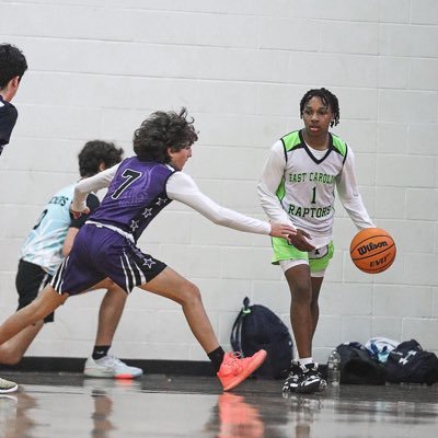 C/O 2027 , 5’8 combo guard gmail:Tyshun05@gmail.com