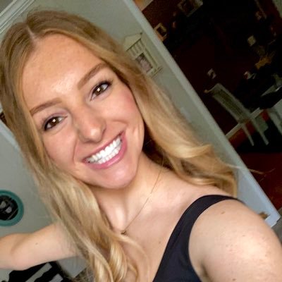 graci_lane02's profile picture. l-i-v-i-n