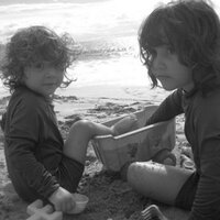 Ana Makhlouf (@amakhlouf) 's Twitter Profile Photo Ana Makhlouf (@amakhlouf) 's Twitter Profile Photo