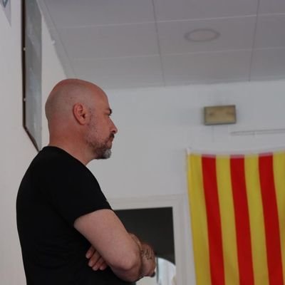 Director esportiu i entrenador del club Taekwondo més Tordera.
Blogger https://t.co/p1zx4czvyU
Militant Esquerra Republicana