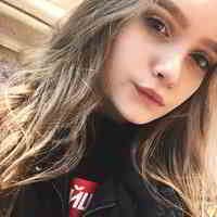 AmberCh84772211's profile picture. 