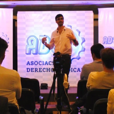 Abogado. Especialista en derecho colectivo del trabajo. Presidente de la Asociacion de Derecho Sindical. @adersindical.  https://t.co/QSVaLpdHTt