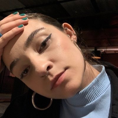 luli_vilaplana's profile picture. todo mundo se arrepende quando vira piada.