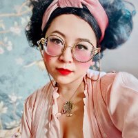 Esmé Weijun Wang • 汪蔚君(@esmewang) 's Twitter Profile Photo