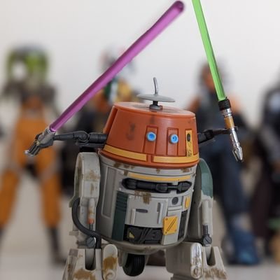 SW Rebels and droids enthusiast | (occasional) art | custom SW figures
