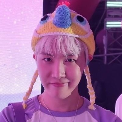 Alcantar6G's profile picture. 💜APOBANGPO 💜 Jack in the box ✨🖤🌻

solo 806 días 🪷 01:19