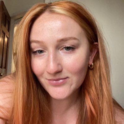 __kfish's profile picture. girl gang 🌻