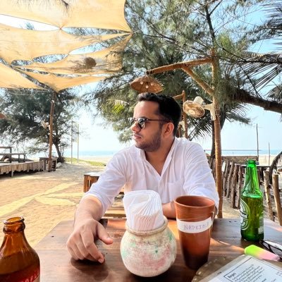 karanrghu's profile picture. Investor | Points & Miles ✈️💳