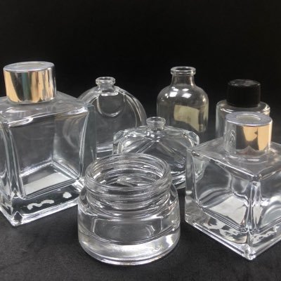 Cosmetic Packaging Materials Sourcing Export Supplier in China.
Instagram: aileen_packaging
Facebook：Aileen Packaging