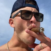 Winks (@lcw21) 's Twitter Profile