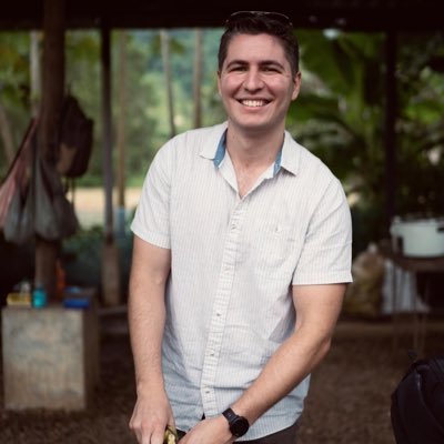 fahmy_origami's profile picture. 