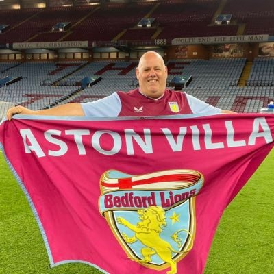 Villa S/T, follow England away. Very patriotic and proud to be a brummie. Part of the Pride and member of The Bedford Lions AVSC
