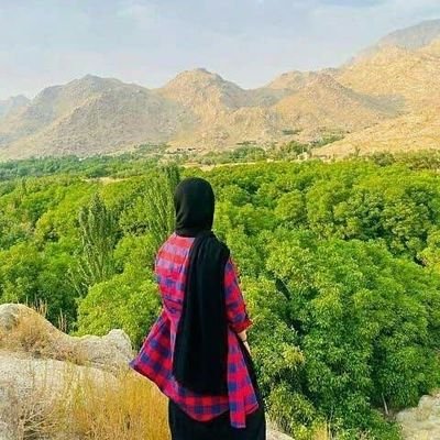 جلوی احدی سر خم نکن تاجت میوفته دختر 👸
👩🏻💻✍🏻 دانشجو :حسابداری ✍🏻👩🏻🎓🇮🇷
📍💍