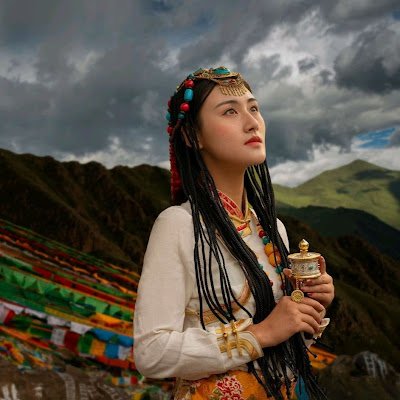 AnneAdam362421's profile picture. 