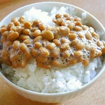 納豆ごはんを毎日食べよう！国民の食べものは自国内で賄える様にしましょう!😄さあ皆で日本を守リましょう！Everyone around the world,let's  cherish the traditinal  foods of our countries! 😋