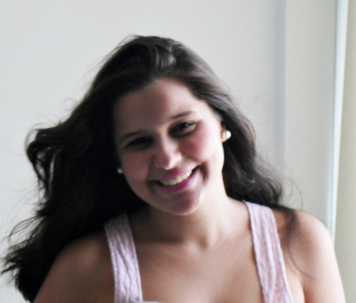 camilaosterne's profile picture. O homem verdadeiramente sábio é aquele que não sabe e não sabe que não sabe e acha-se mais esperto do que qualquer outro.
(Roger Price)