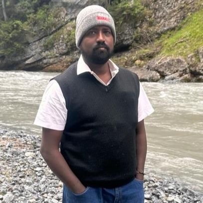 uKQ1WYVOCl8WYA2's profile picture. 8838684538