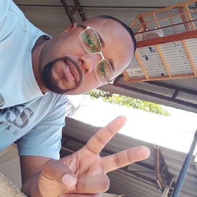 Depois que Jó orou por seus amigos, o Senhor o tornou novamente próspero e lhe deu em dobro tudo o que tinha antes. - Jó 42:10 PAPAI DA VALENTINA VITÓRIA MÃE ❤️