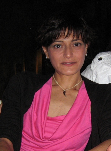 deboracatania's profile picture. 