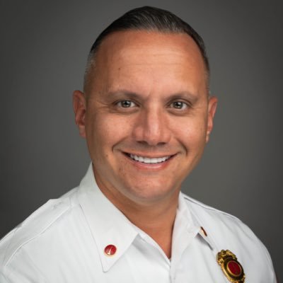 Lt. Pete Sánchez. Spokesperson with City of Miami-Fire Rescue. Retweets are not endorsements.