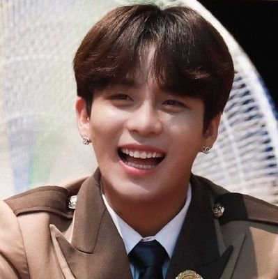 𝐒𝐨𝐮𝐥•𝐌𝐚𝐭𝐞: 𝑎 𝑝𝑒𝑟𝑠𝑜𝑛 𝑤ℎ𝑜 𝑤𝑎𝑠 𝑚𝑎𝑑𝑒 𝑓𝑟𝑜𝑚 𝑡ℎ𝑒 𝑠𝑎𝑚𝑒 𝑠𝑡𝑎𝑟 𝑎𝑠 𝑦𝑜𝑢