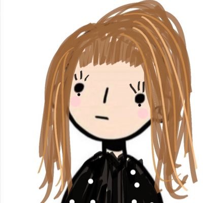 designer de joias & ourives, dona da GAW (insta: @gawjoias) influencer de cigarro, baixista medíocre, glórias & ódios da vida empresarial