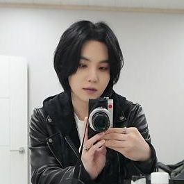 purplekaar's profile picture. Ella/She 🏳️‍🌈. 26 🇲🇽. ARMY. Yoongi biased. OT7. eng/esp || Fan account 

FUTURE'S GONNA BE OKAY ❤️‍🩹