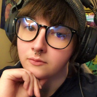 Sup I'm Tella ~28 ||They/Them|| Polyamorous || Pansexual|| Twitch Affiliate/ Variety Streamer || https://t.co/nsr6HYUEKr