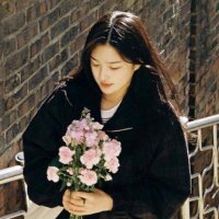 ✷ (@_tosprng) 's Twitter Profile