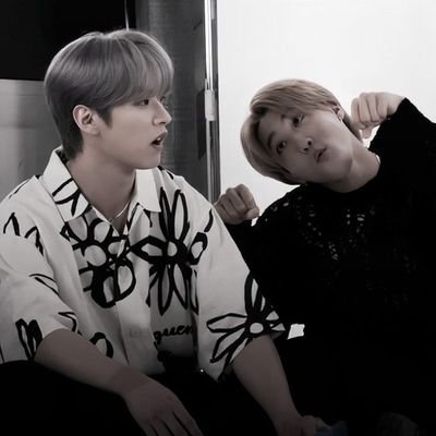 𝚜𝚑𝚎/𝚑𝚎𝚛
ᶜʰᵒʷᵃ ᶜʰᴼᵒʷᵃ 𝓳𝓾𝓼𝓽 𝓱𝓮𝓻𝓮 𝓽𝓸 𝓭𝓲𝓼𝓬𝓾𝓼𝓼 𝓼𝓮𝓻𝓲𝓮𝓼/ 𝓶𝓸𝓿𝓲𝓮𝓼/ 𝓴𝓹𝓸𝓹