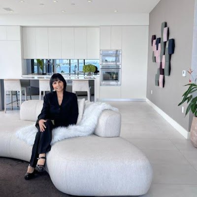 Realtor Associate located in Miami- Fort Lauderdale- West Palm Beach
Lucia Llerena  - LifeStyle Int’l
https://t.co/y0HZ2ndh3c
𝐄𝐦𝐚𝐢𝐥: lmrealtor@protonmail.com