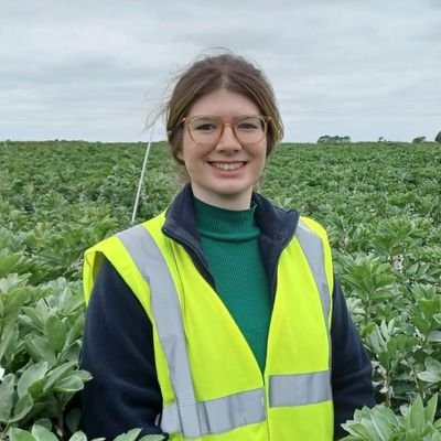 Research Fellow in Soil and Plant Science at Cranfield University. Investigating legumes in rotations to reduce GHG emissions and improve soil health.