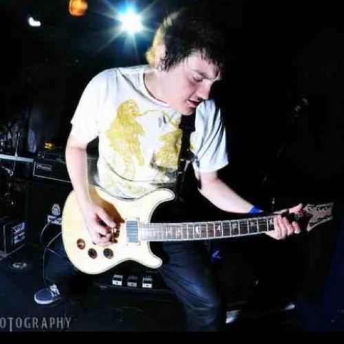 paul_lawford's profile picture. Gaming and West Ham fanatic. Personal account for @terrorhertz.