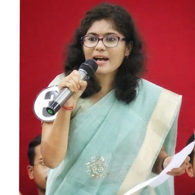 देश हमें देता है सब कुछ,
हम भी तो कुछ देना सीखे🇮🇳🇮🇳
Nss State Awardee 2022 ||
National Executive Member @abvpvoice||state Joint secretary- @abvpcg ||