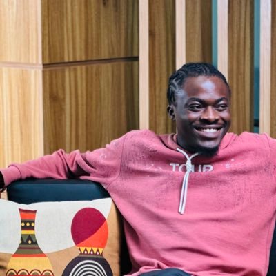 cponj's profile picture. I’d rather be touring the world