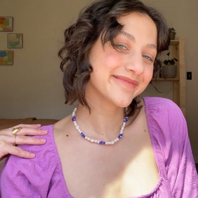 gracemstep's profile picture. she/her | founder of @we_glimmer :-)