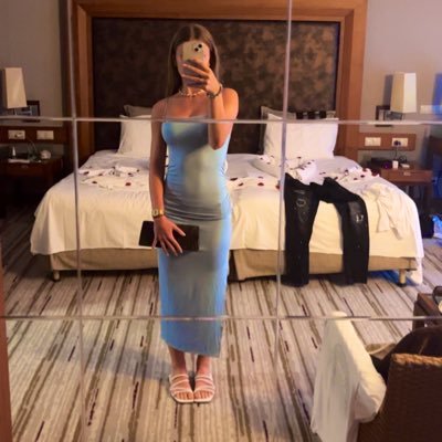 janavdc_'s profile picture. 