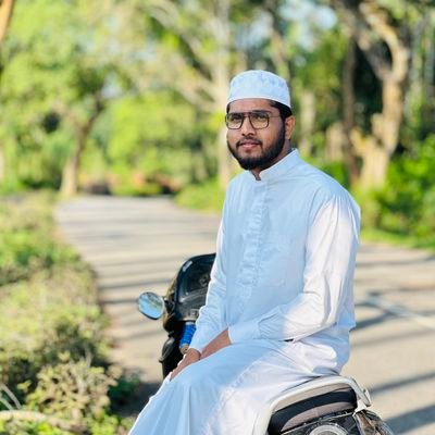 Islamic researcher.
Multilingual Typist.
Info tech.
Media.
Graphical Designer.
Public Speaker
#jamiasaadiya
#ssf
#India
#digigraphica
#proudkannadiga
