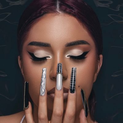 dafina_gjikolli's profile picture. ❤️