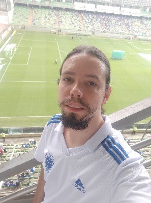 Mineiro, cruzeirense, fã do @acdc, programador e engenheiro eletricista pela UFMG.
Perfil que defende um projeto de país!