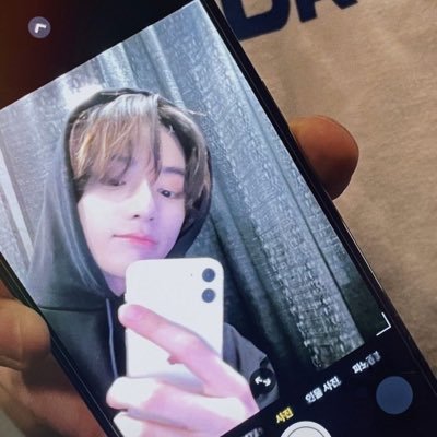 🎀 ticketing service @getyourtixhere_ ♡︎ | personal & business account • please do mention after DM!