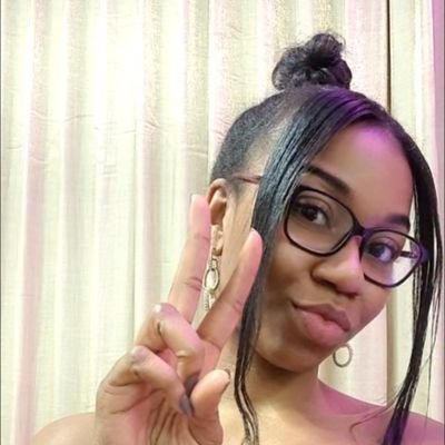 kitaakeets's profile picture. Less social media. More life.🙅🏾‍♀️