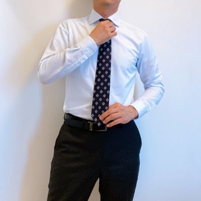 DSのS凸（有） 攻め好きでちょっとえっちな会社員 ほぼスーツ系アカウント