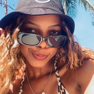 thaizasantos80's profile picture. 📍 Rj , N᥆᥎ᥲ Igᥙᥲᥴ̧ᥙ / 24 ᥲᥒ᥆᥉