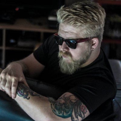 SiD_Ruxell's profile picture. In questo podcast avrò il privilegio di intervistare persone che hanno vissuto esperienze straordinarie nella loro vita.