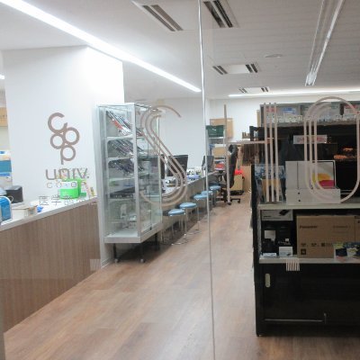 KobeMedCoop's profile picture. 神戸大学生協医学部店のアカウントです。
お店の営業時間やお買い得情報などをツイートしていきます。
営業時間は1F店舗が10:00-16:00
3F食堂が11:00開店-14:30オーダーストップです。