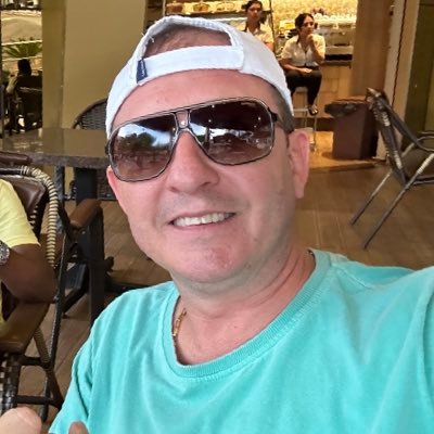 Eduardogelinger's profile picture. Consultor Imobiliário / Leilões de Imoveis! Torcedor fanático pelo Sport Clube Internacional! Apaixonado por Leitura e Documentários!