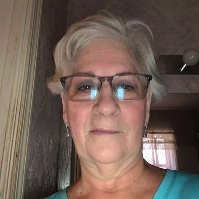 rosemarysm3731's profile picture. 