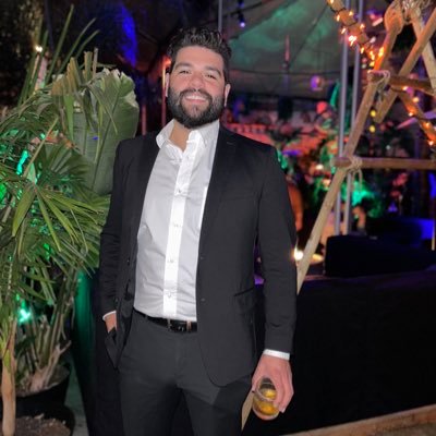 Irvin58383580's profile picture. 